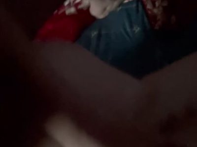 Cùng cô em sinh viên xinh gái quay clip dâm...